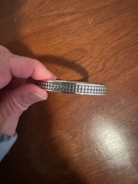 NWT Brand new, never used Brighton Pebble Hinged Bangle Bracelet.